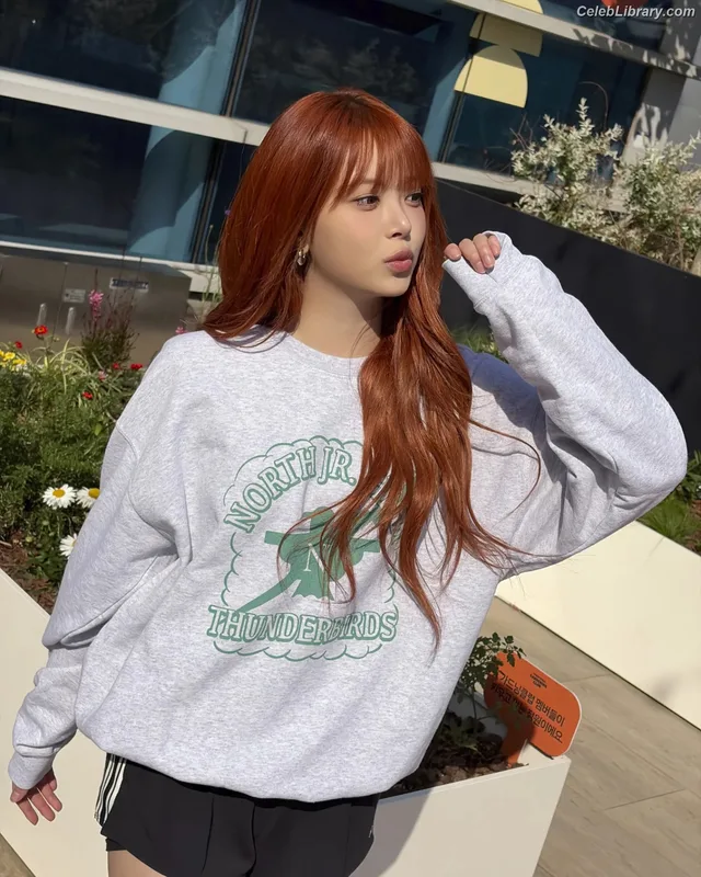 Hong Eunchae 홍은채  LESSERAFIM photo 18 of 992