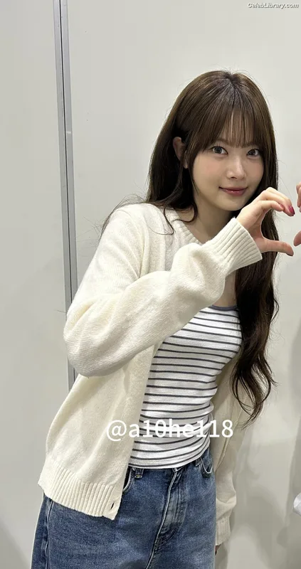 Hong Eunchae 홍은채 LESSERAFIM photo 22 of 992