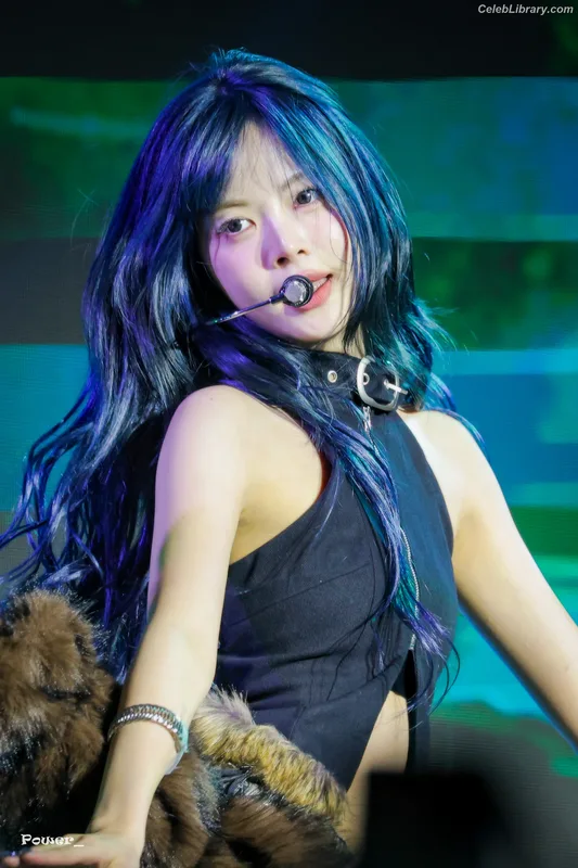 Hong Eunchae 홍은채  LESSERAFIM photo 13 of 992