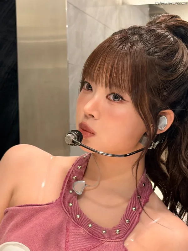Hong Eunchae 홍은채 LESSERAFIM photo 10 of 992