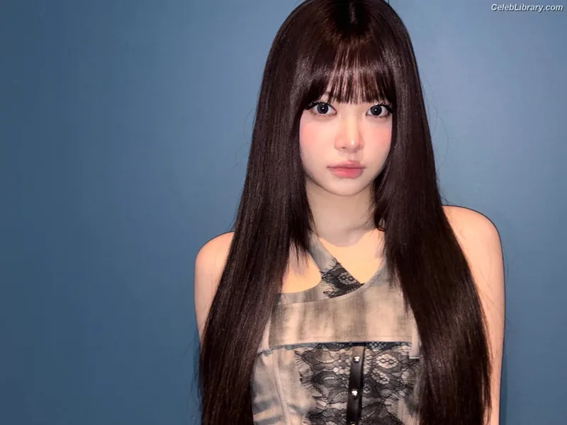 Hong Eunchae 홍은채 LESSERAFIM photo 1 of 992