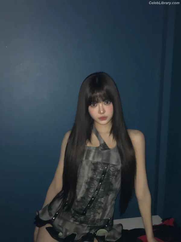 Hong Eunchae 홍은채 LESSERAFIM photo 5 of 992