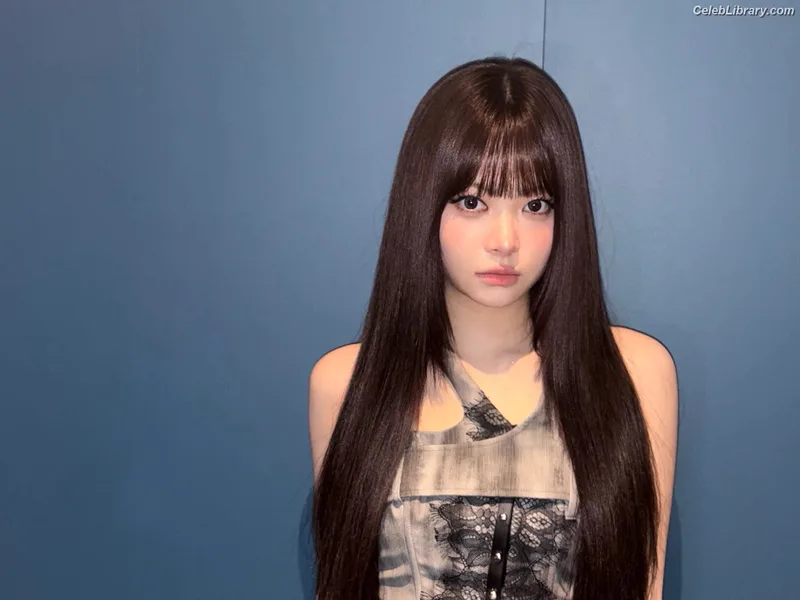 Hong Eunchae 홍은채 LESSERAFIM photo 7 of 992