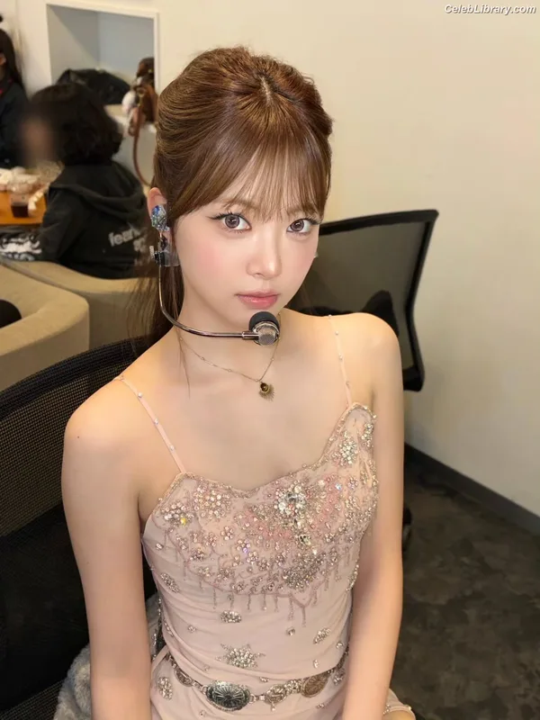 Hong Eunchae 홍은채 LESSERAFIM photo 6 of 992