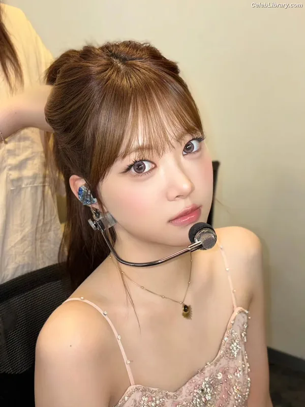 Hong Eunchae 홍은채 LESSERAFIM photo 7 of 992