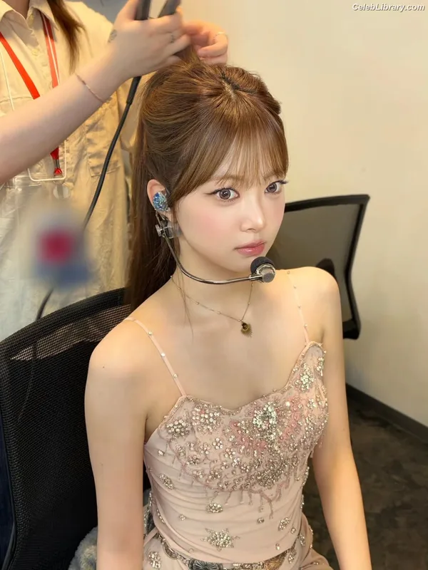 Hong Eunchae 홍은채 LESSERAFIM photo 9 of 992