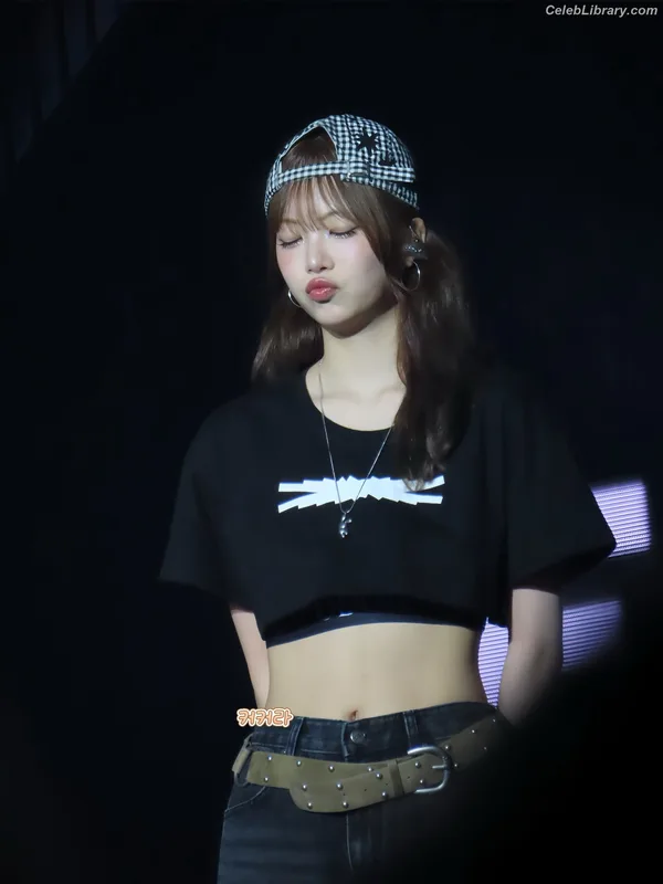 Hong Eunchae 홍은채 LESSERAFIM photo 24 of 992