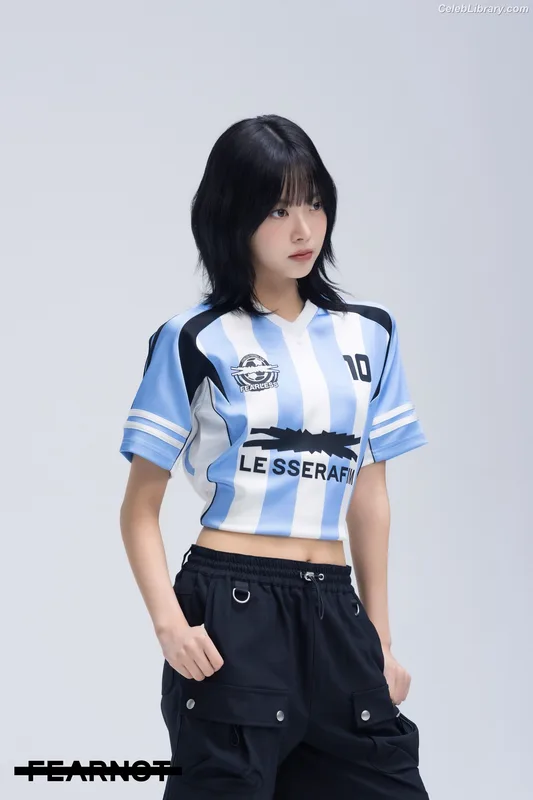 Hong Eunchae 홍은채  LESSERAFIM photo 24 of 992
