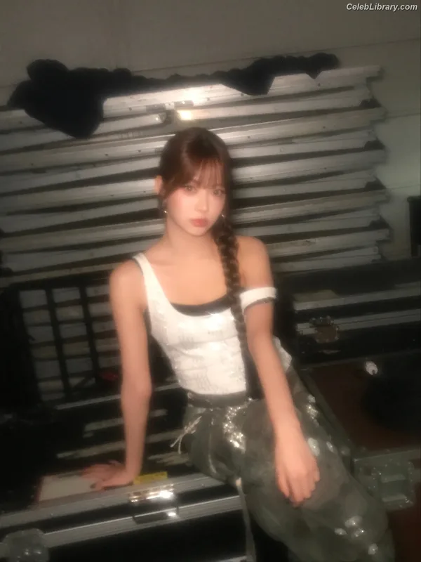 Hong Eunchae 홍은채 LESSERAFIM photo 3 of 992