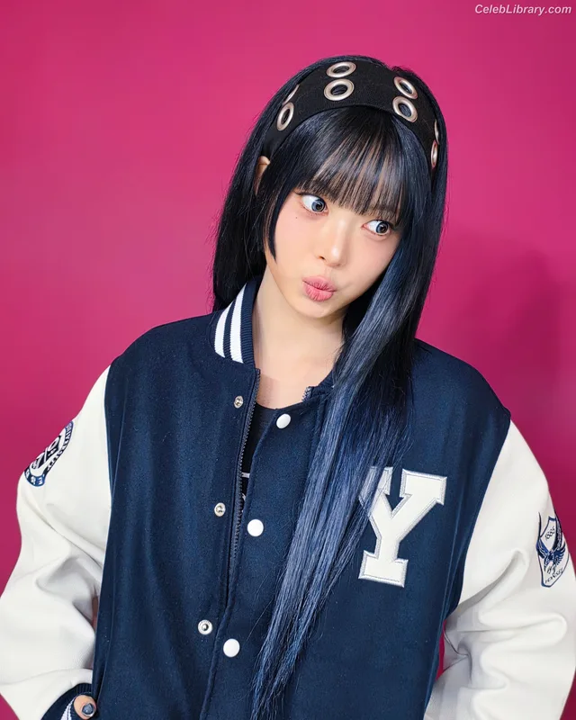 Hong Eunchae 홍은채  LESSERAFIM photo 2 of 992