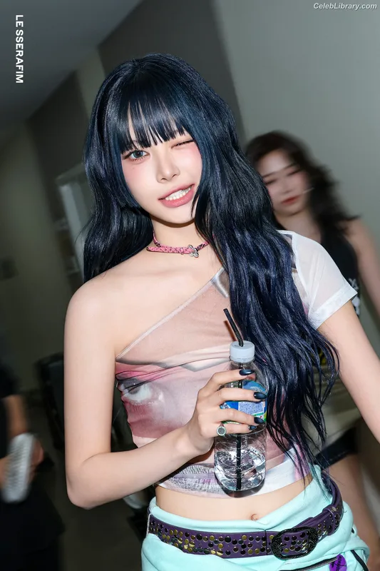 Hong Eunchae 홍은채  LESSERAFIM photo 6 of 992