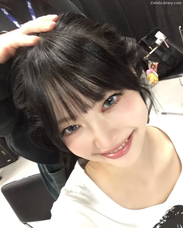 Hong Eunchae 홍은채  LESSERAFIM photo 1 of 992