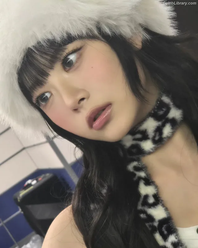 Hong Eunchae 홍은채  LESSERAFIM photo 6 of 992