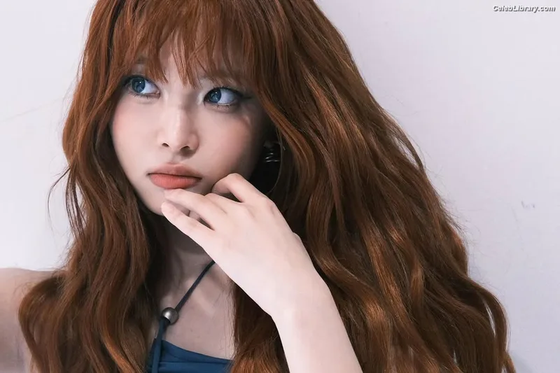 Hong Eunchae 홍은채  LESSERAFIM photo 1 of 992