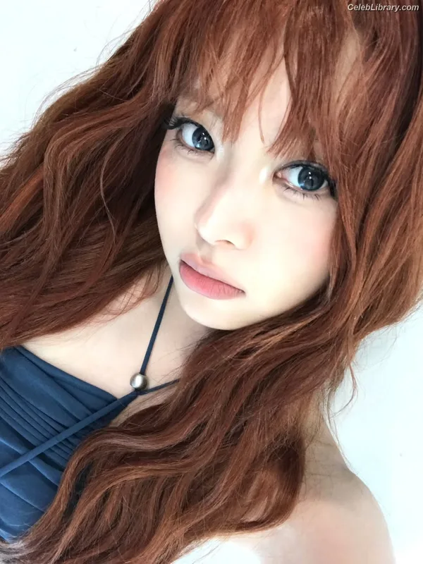 Hong Eunchae 홍은채  LESSERAFIM photo 4 of 992