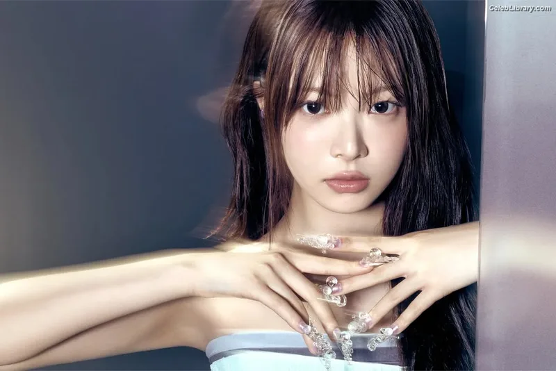 Hong Eunchae 홍은채  LESSERAFIM photo 15 of 992