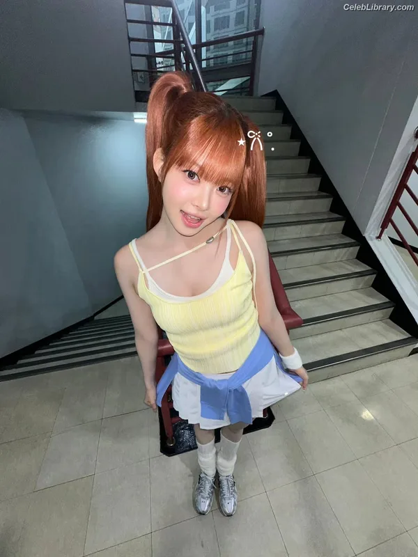 Hong Eunchae 홍은채  LESSERAFIM photo 19 of 992