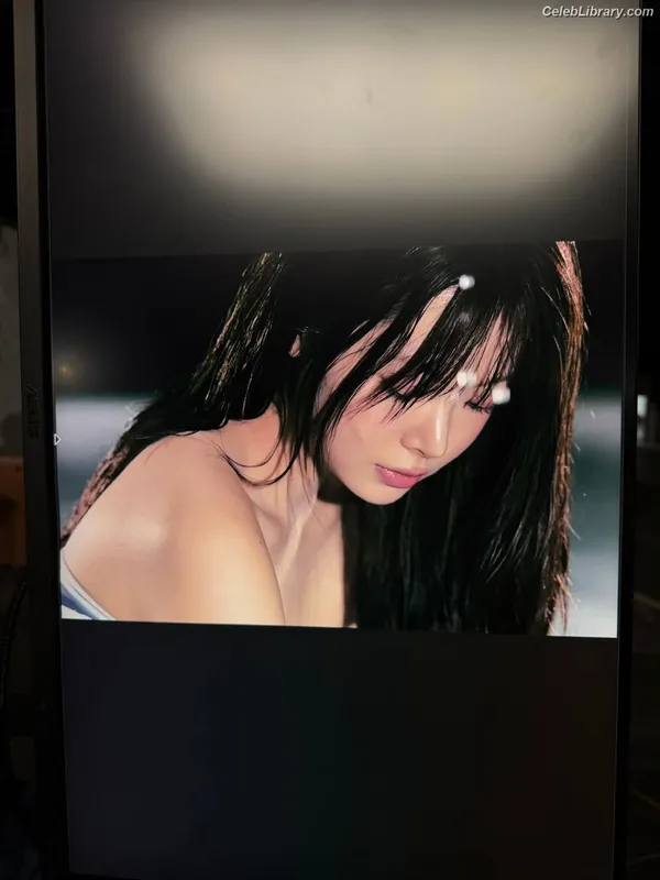 Hong Eunchae 홍은채  LESSERAFIM photo 9 of 992