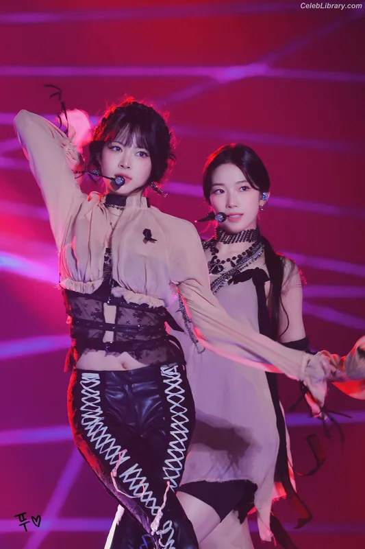 Hong Eunchae 홍은채  LESSERAFIM photo 12 of 992