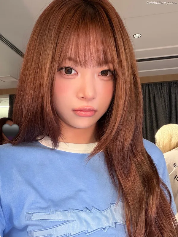 Hong Eunchae 홍은채  LESSERAFIM photo 24 of 992