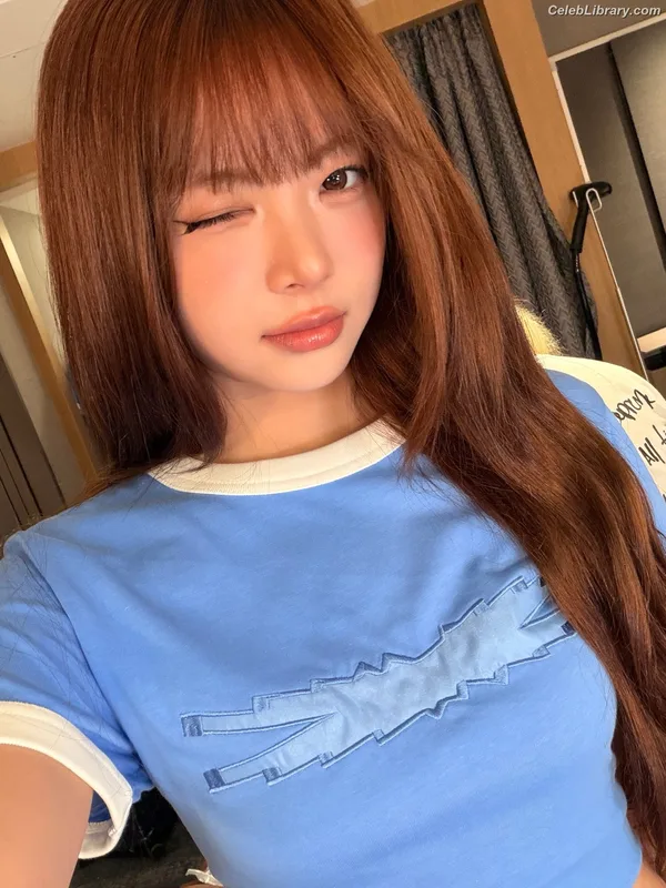 Hong Eunchae 홍은채  LESSERAFIM photo 1 of 992