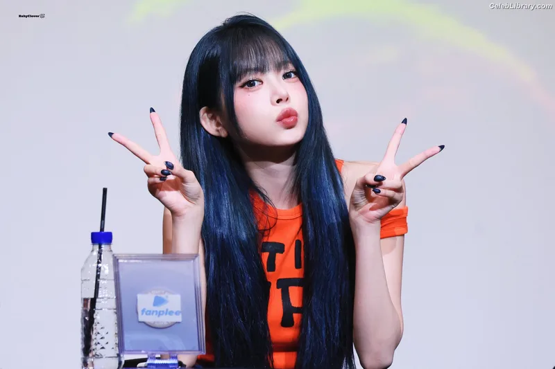 Hong Eunchae 홍은채  LESSERAFIM photo 8 of 992