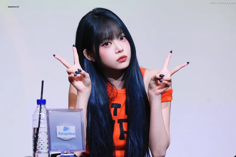 Hong Eunchae 홍은채  LESSERAFIM photo 9 of 992