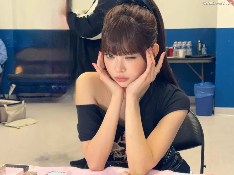 Hong Eunchae 홍은채  LESSERAFIM photo 23 of 992
