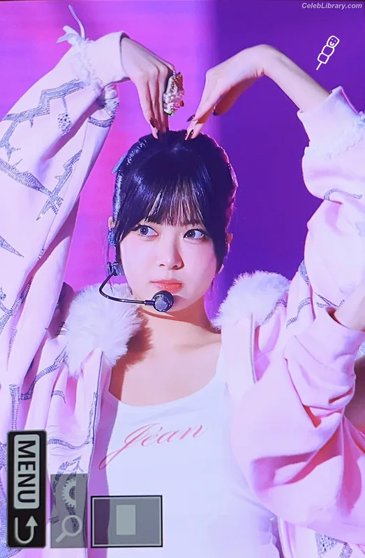 Hong Eunchae 홍은채 LESSERAFIM photo 16 of 992