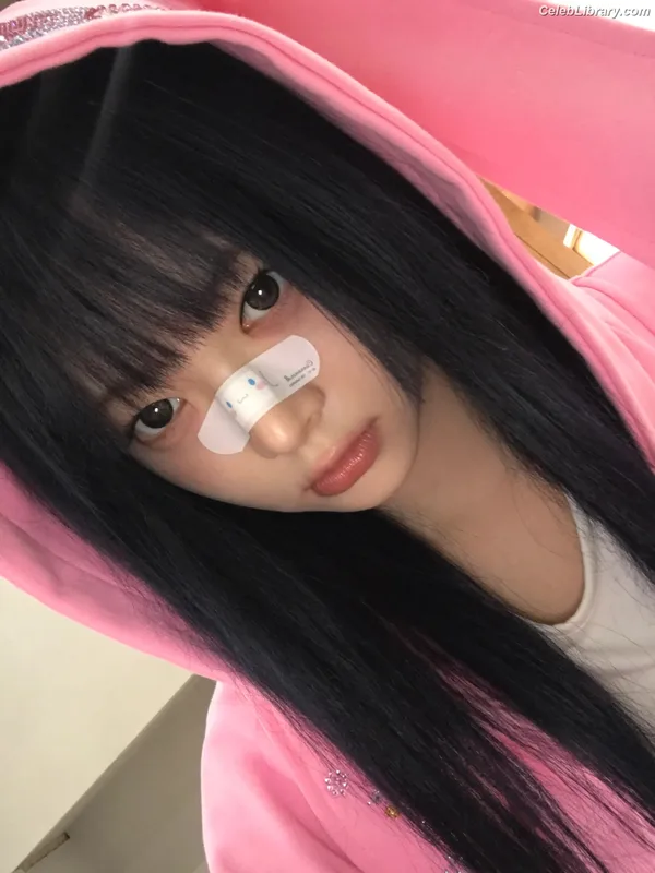 Hong Eunchae 홍은채  LESSERAFIM photo 20 of 992