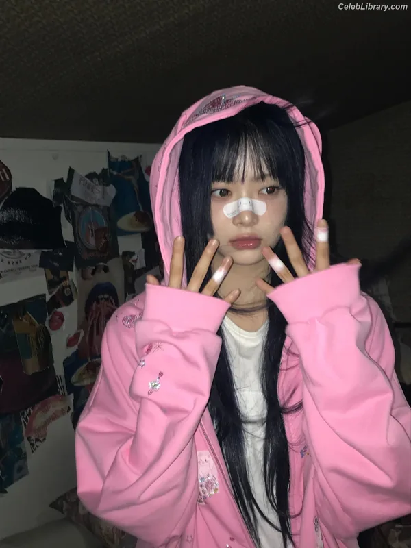 Hong Eunchae 홍은채  LESSERAFIM photo 4 of 992