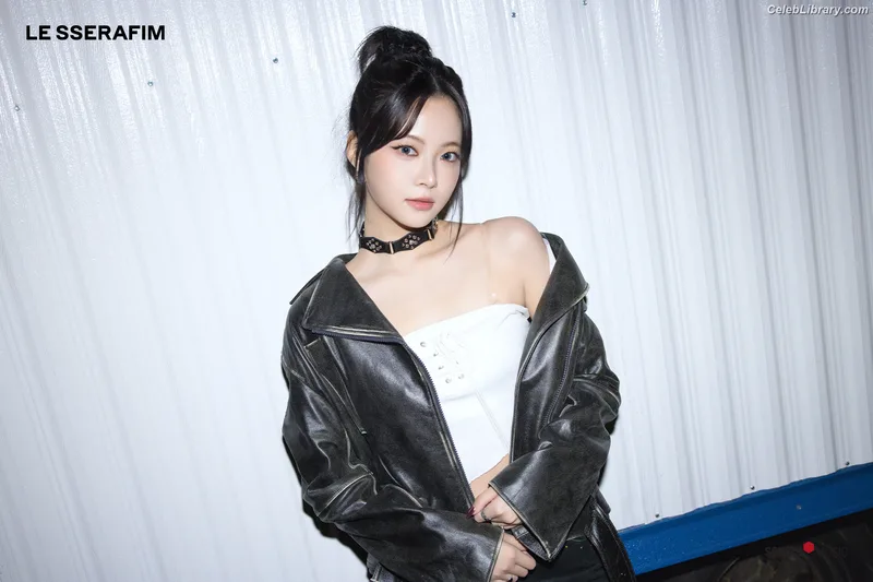 Hong Eunchae 홍은채 LESSERAFIM photo 5 of 992