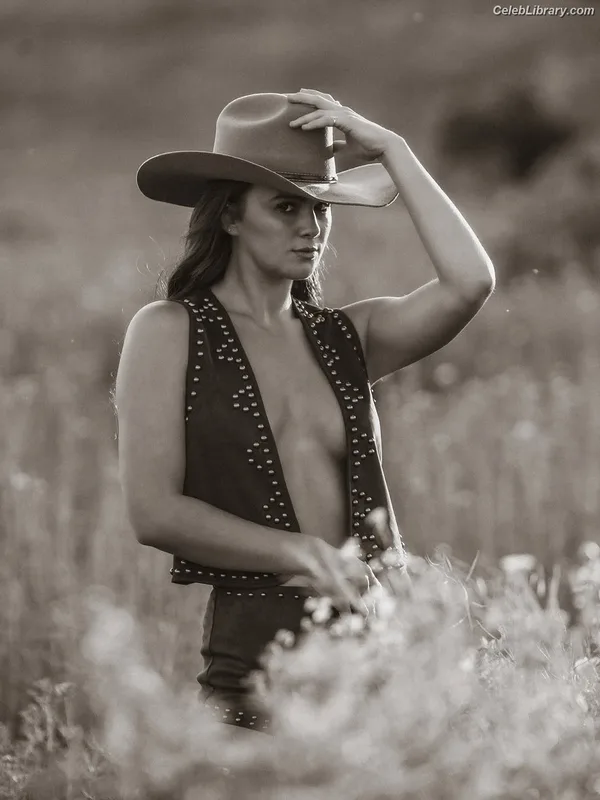 Hunter Deno photo 8 of 187