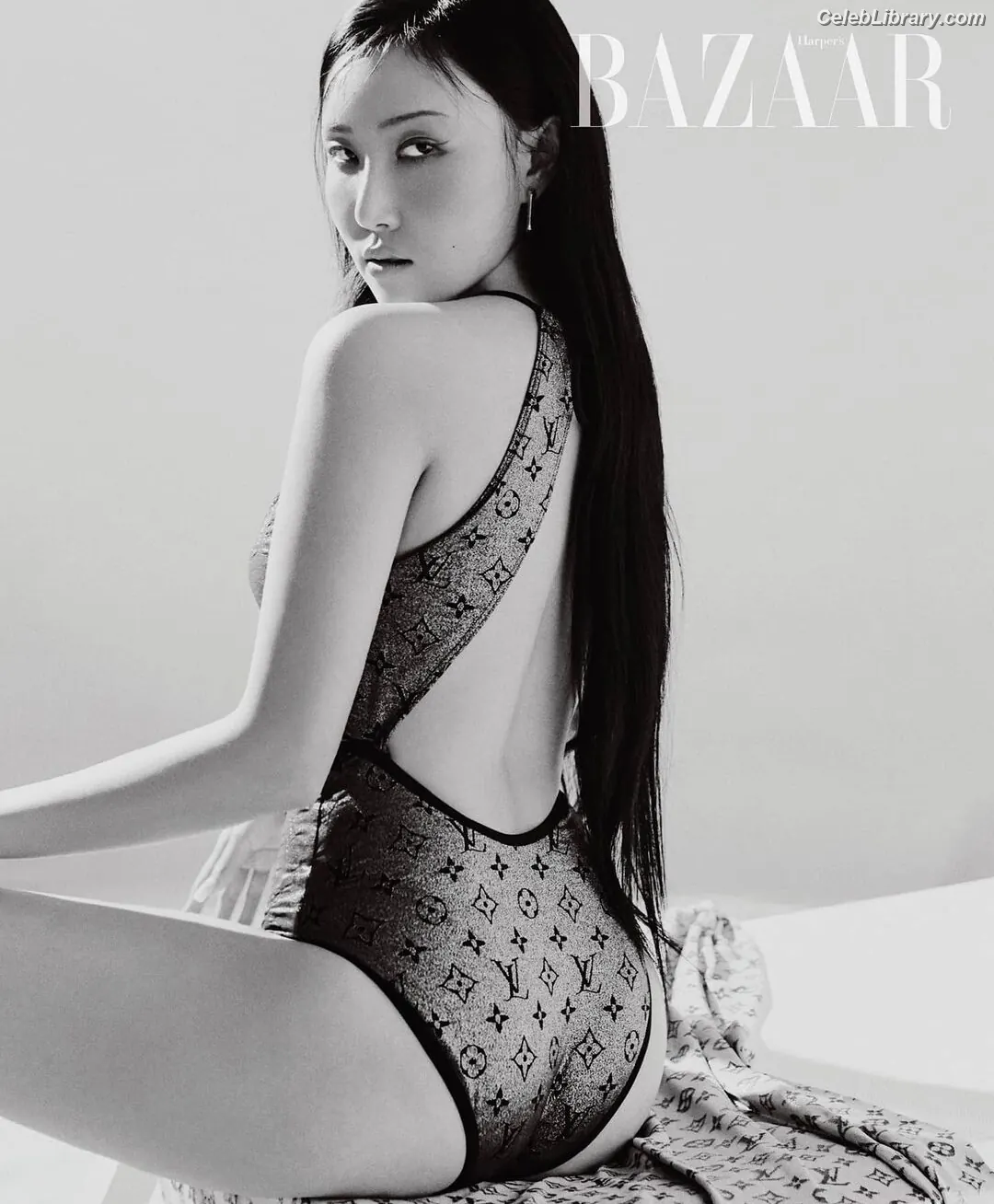 HWASA photo 18 of 468