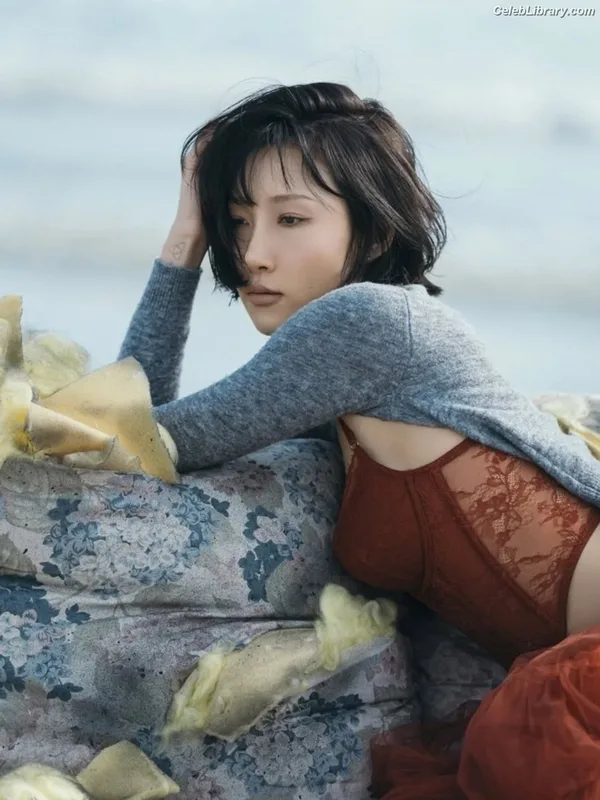 HWASA photo 6 of 469