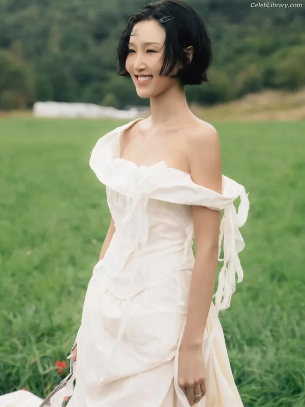 HWASA photo 11 of 469