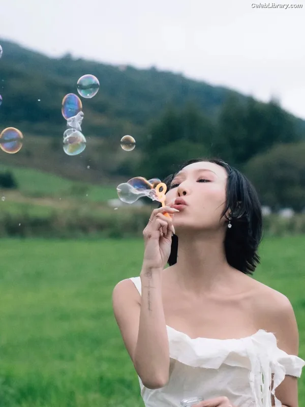 HWASA photo 14 of 469