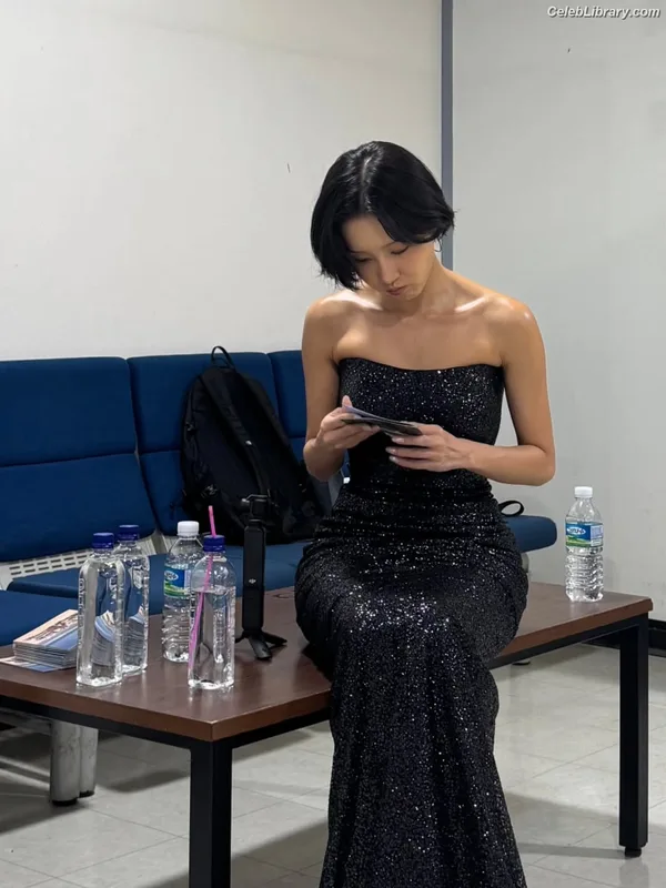 HWASA photo 24 of 469