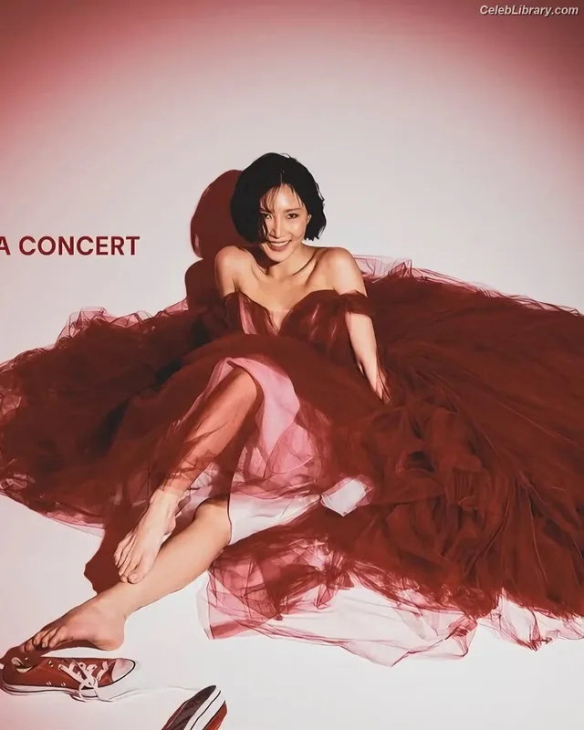 HWASA photo 19 of 469