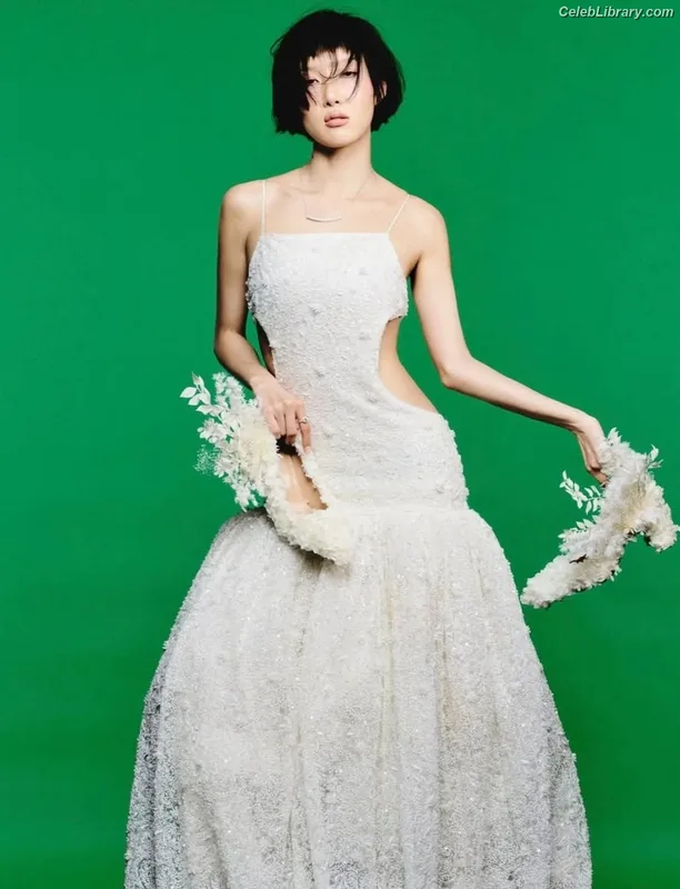 HWASA photo 18 of 469
