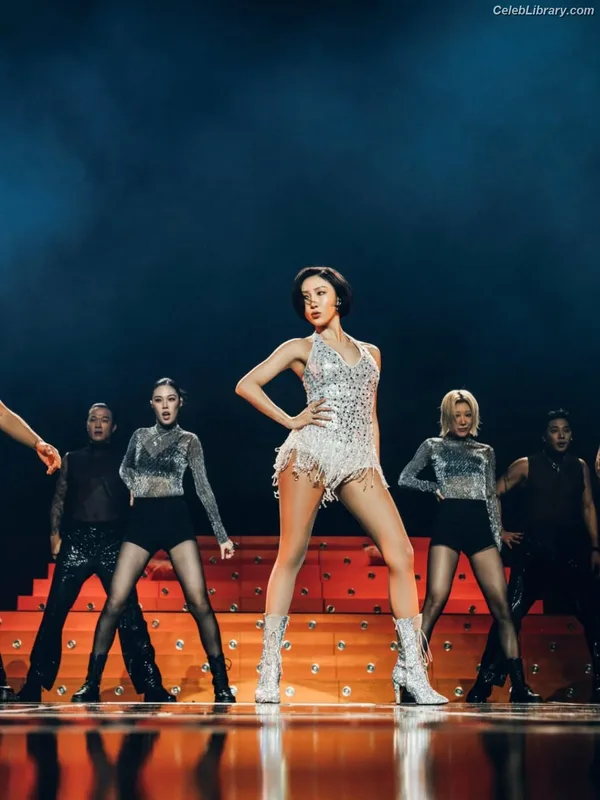 HWASA photo 7 of 469
