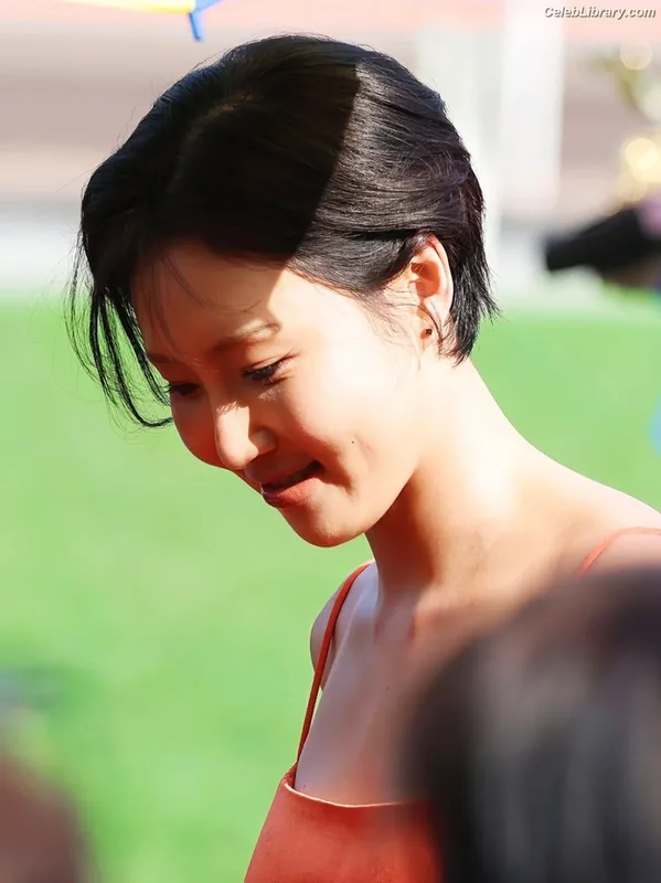 HWASA photo 3 of 469