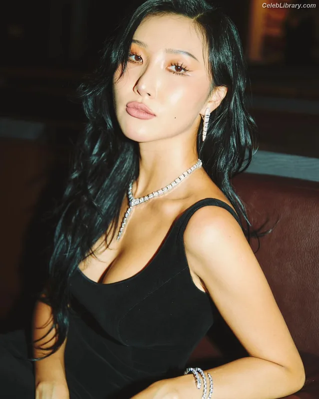 HWASA photo 23 of 469