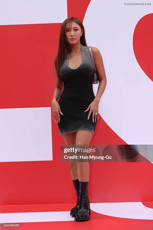 HWASA photo 6 of 469
