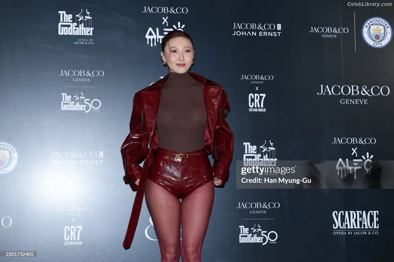 HWASA photo 20 of 469