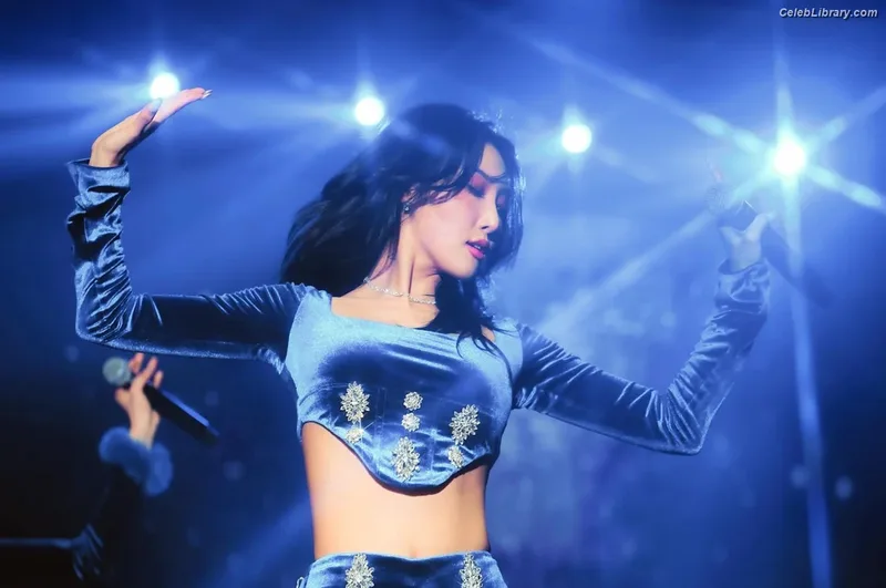 HWASA photo 6 of 469