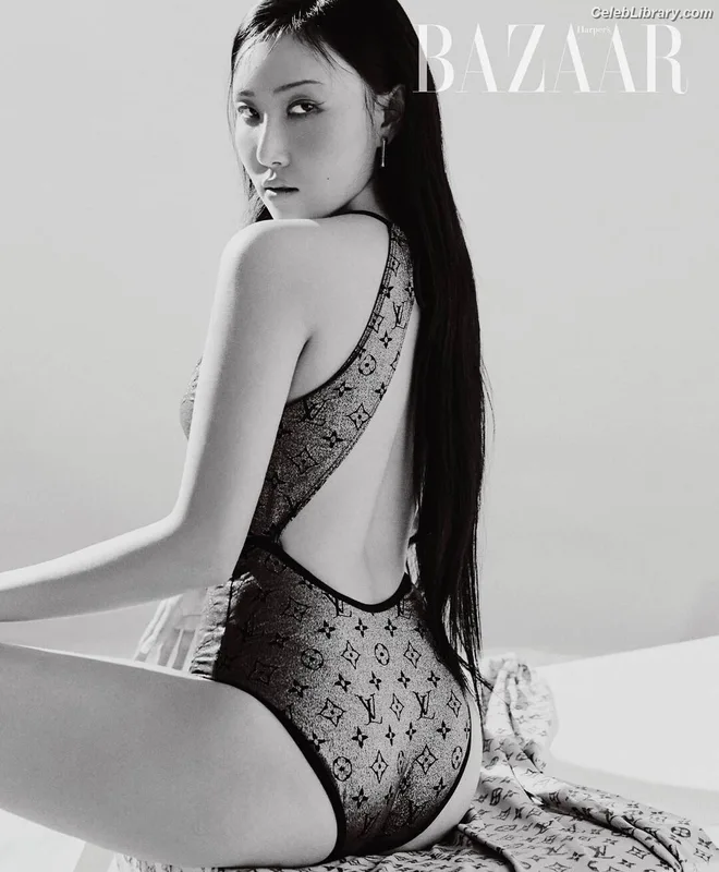 HWASA photo 18 of 469