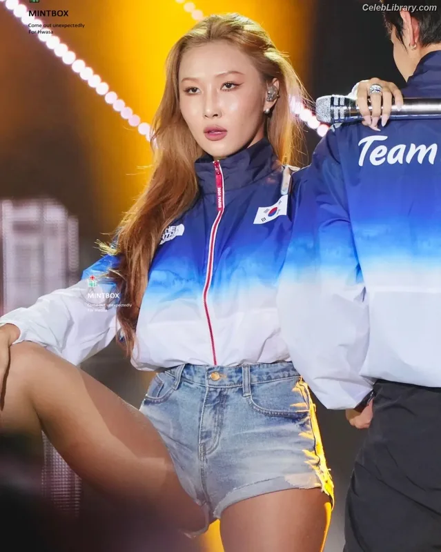 HWASA photo 23 of 469