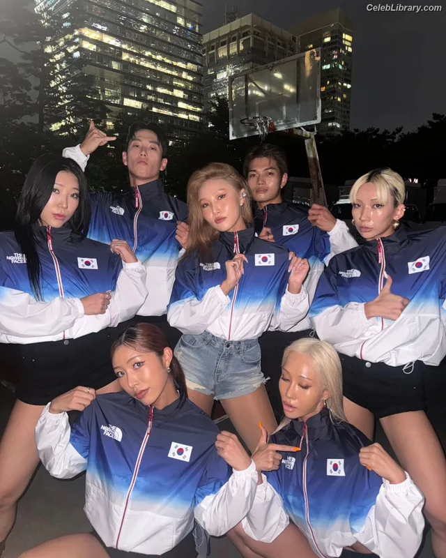 HWASA photo 5 of 469