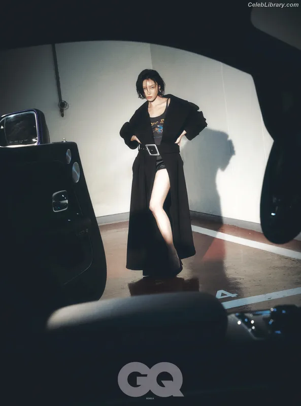 HWASA photo 8 of 469